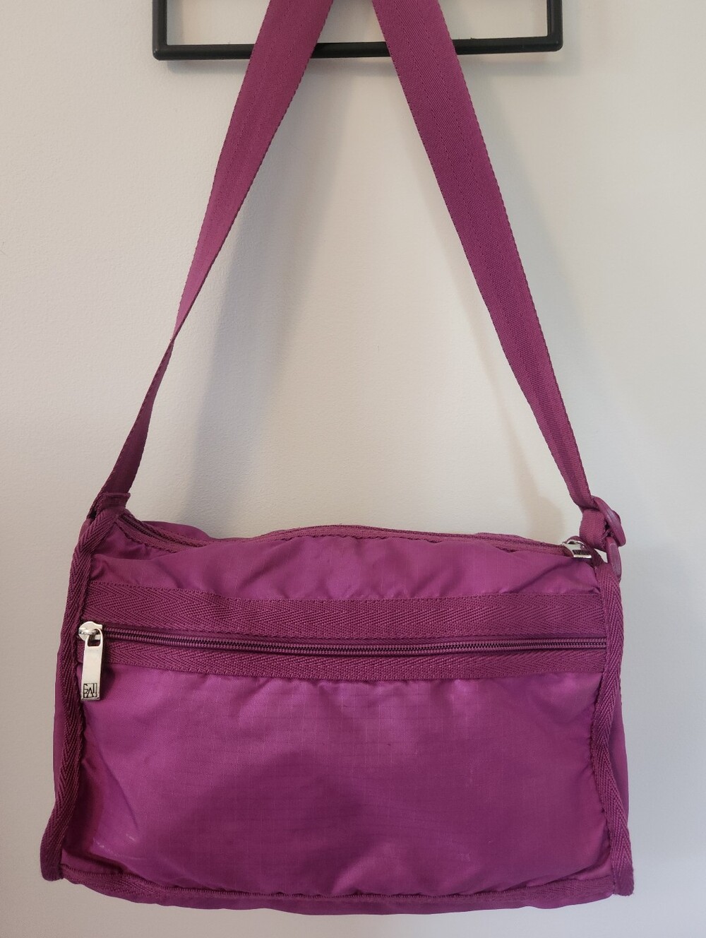 GAL Plum Zip-Top Women’s Bag